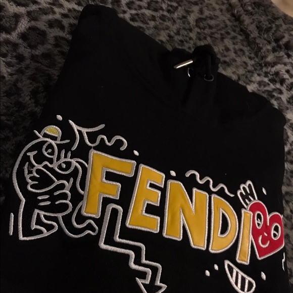 Fendi - Picture 3 of 3